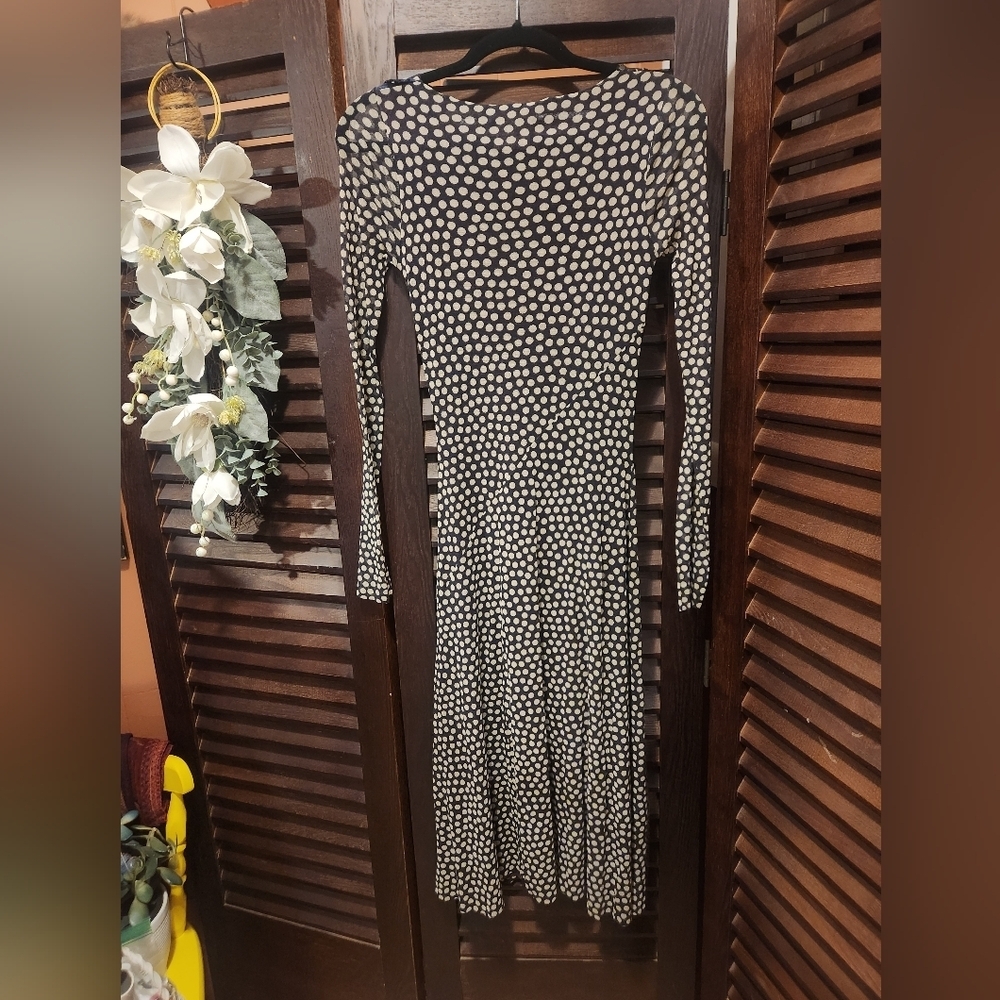 Fuzzi Vintage Black and White Patterned Midi Dress - Picture 4 of 4